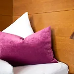 أبارتيمينتهاوس سولستاين سيفيلد ان تيرول
