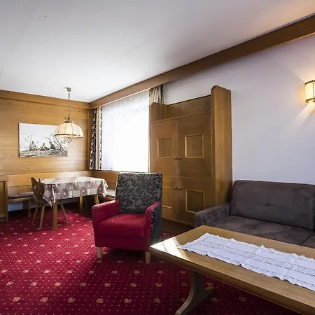 Апартаменты Appartementhaus Solstein *