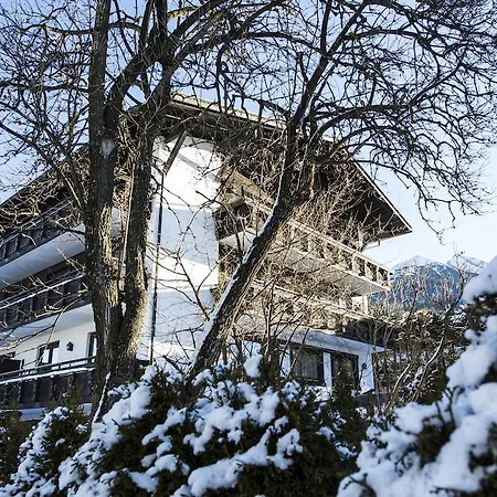 Апартаменты Appartementhaus Solstein *