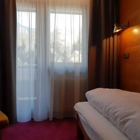 Daire Appartementhaus Solstein Seefeld in Tirol