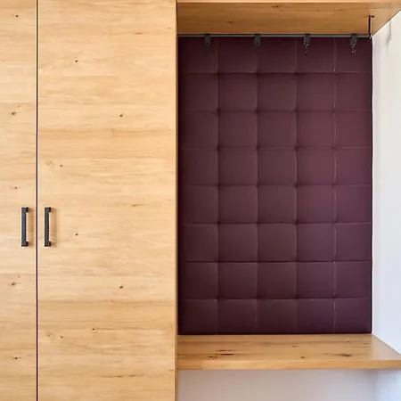 أبارتيمينتهاوس سولستاين شقة